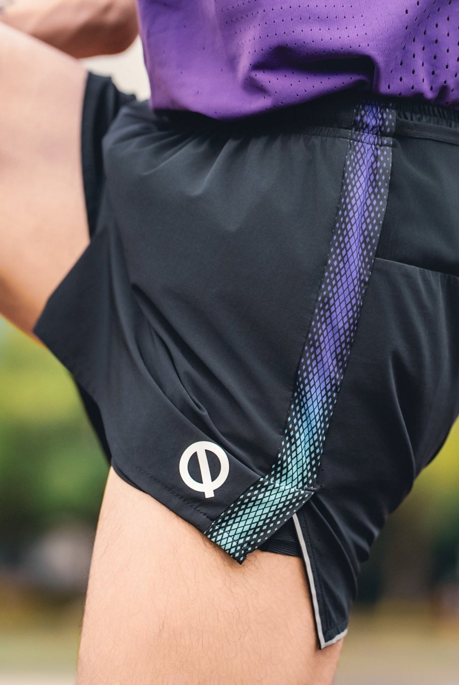 Phantom Men's Split Shorts 4" - QK Running