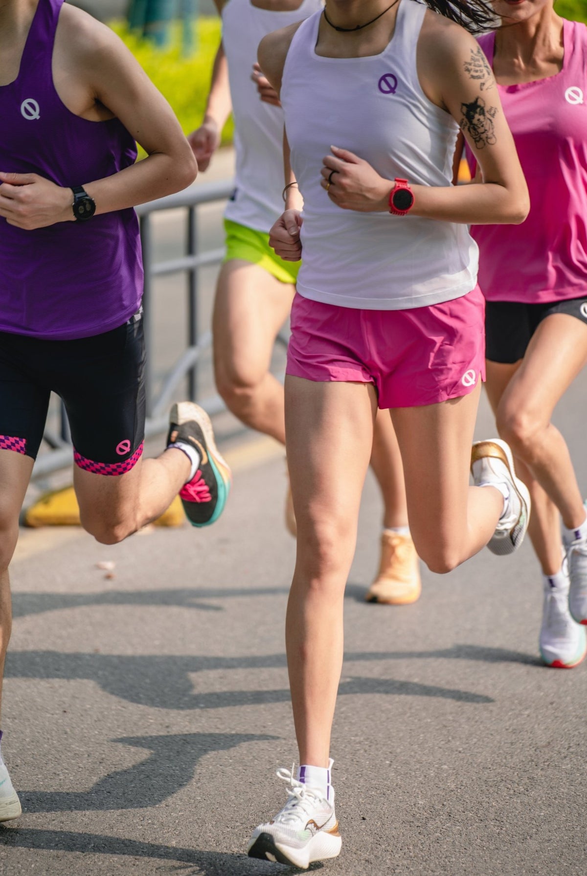 Phantom Women's Split Shorts 3" - QK Running