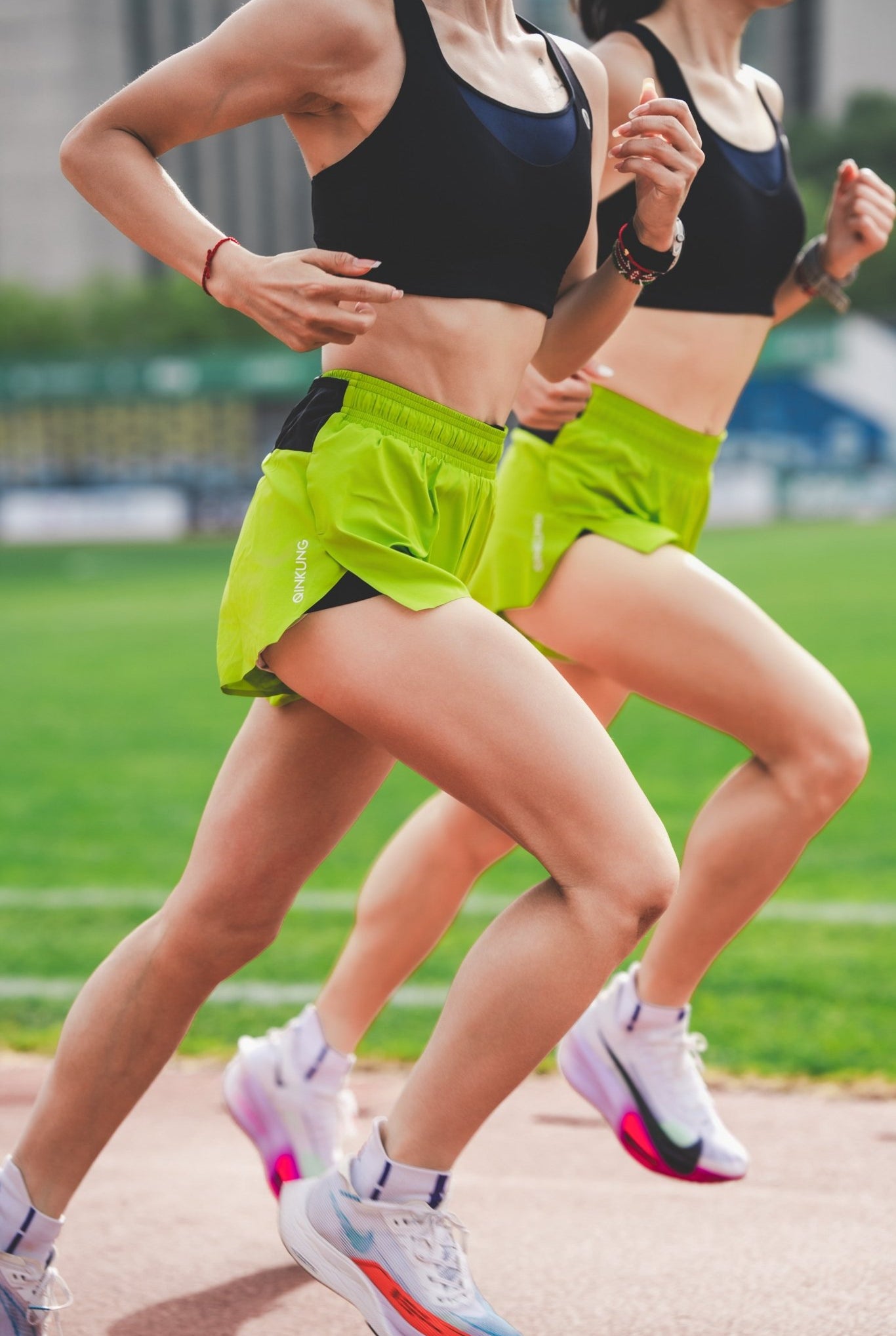 Phantom Women's Split Shorts 3" - QK Running