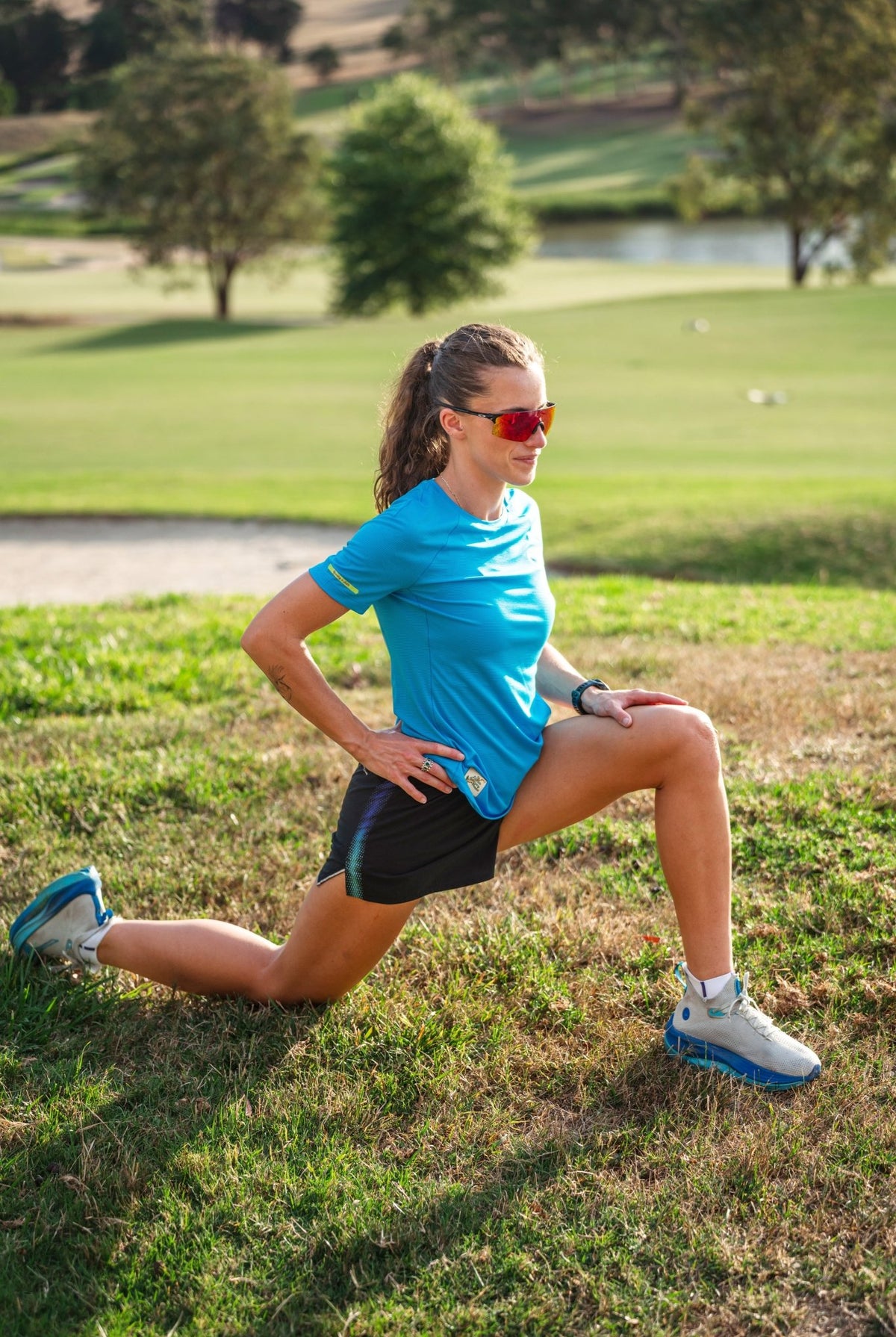 Phantom Women's Split Shorts 4" - QK Running