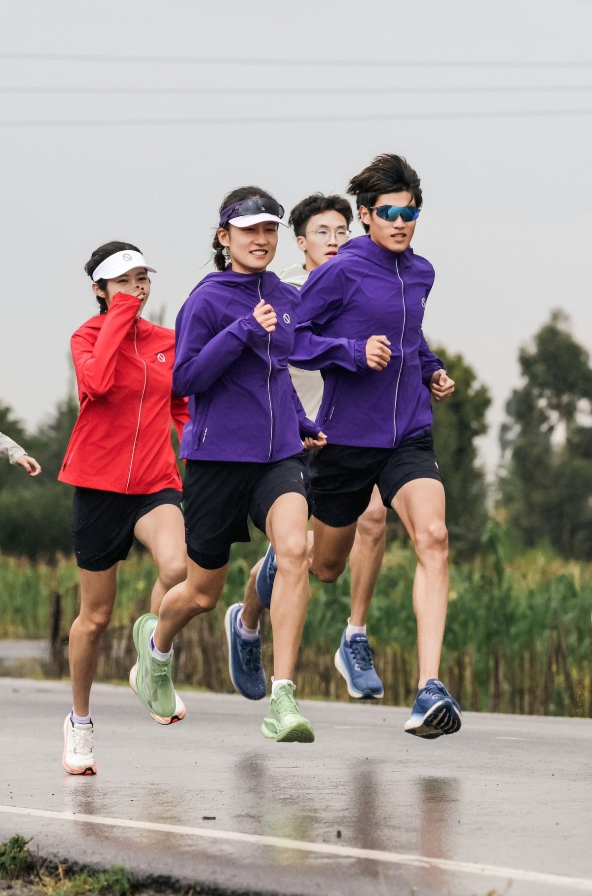 Windstep Women's Hooded Running Jacket - QK Running